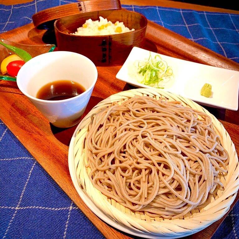 たかま家のざる蕎麦とわっぱ飯